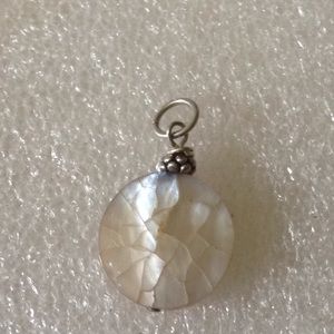 Mop pendent